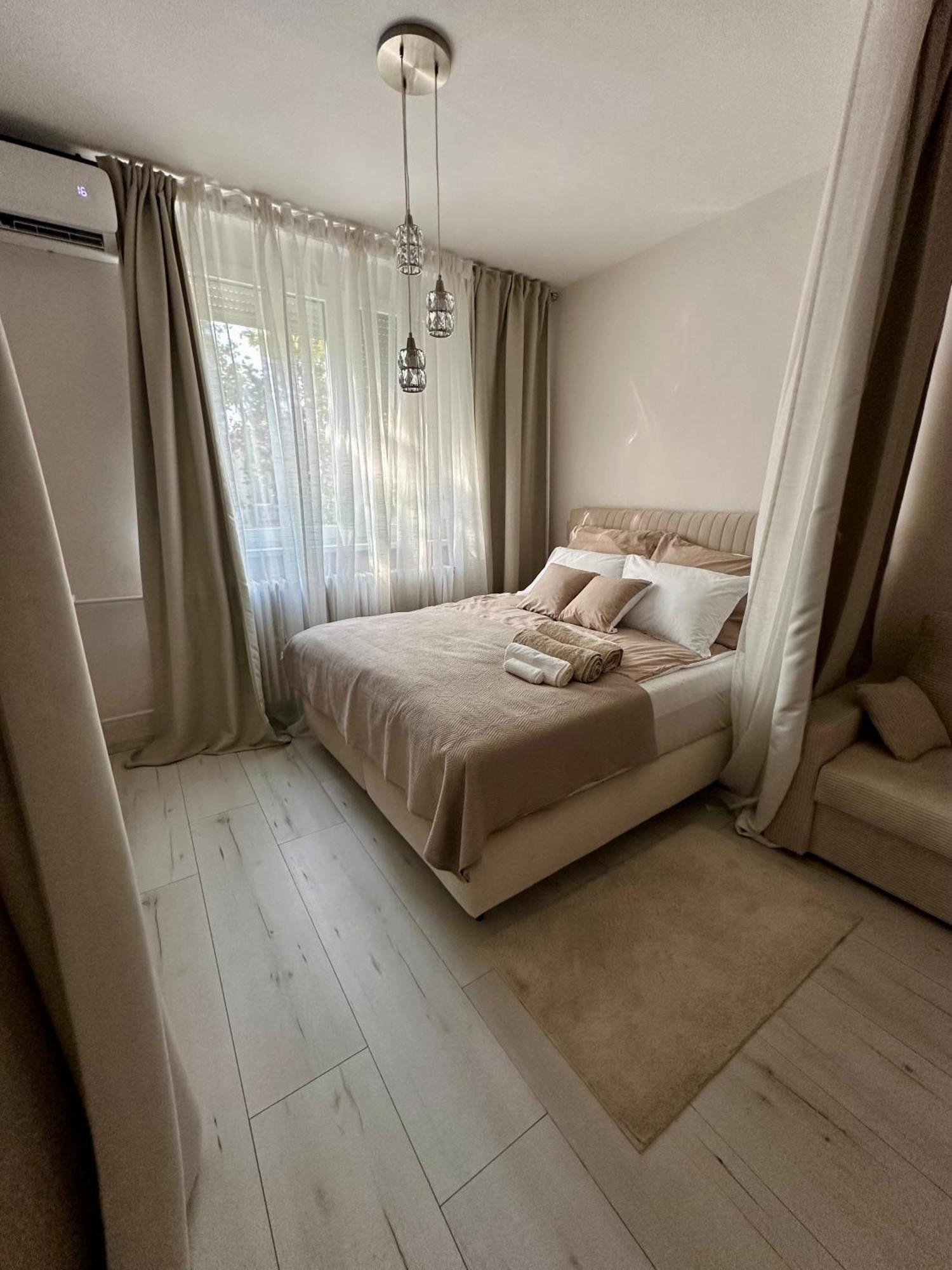 Mate Gold Apartment II Szegedin Exterior foto